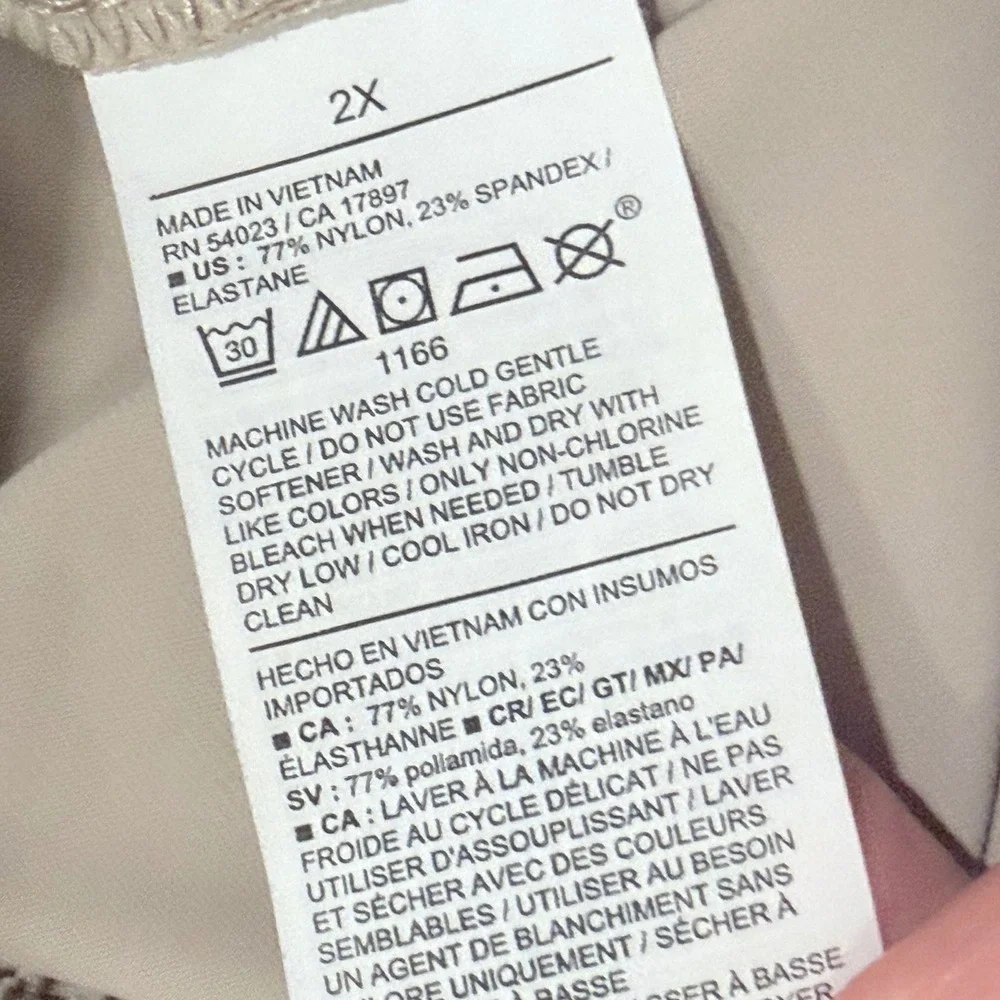 Old Navy SleekTech Go-Dry Cargo Pants Womens 2X Tan Elastic Waist Straight Leg